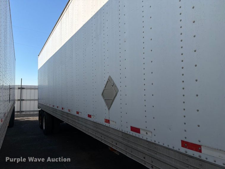 image for item YA5323 2004 Hyundai V12530152-AJS dry van trailer