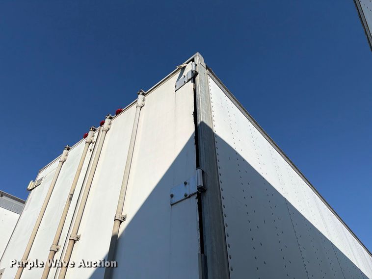 image for item YA5323 2004 Hyundai V12530152-AJS dry van trailer