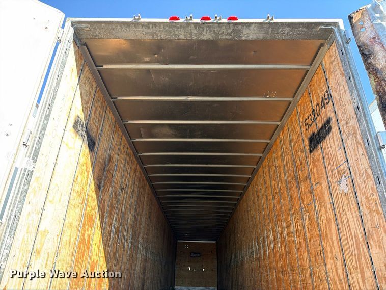image for item YA5323 2004 Hyundai V12530152-AJS dry van trailer
