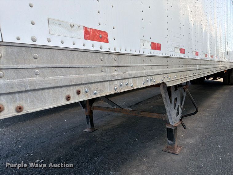 image for item YA5323 2004 Hyundai V12530152-AJS dry van trailer