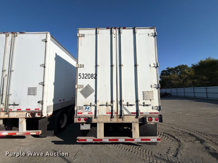 image for item YA5324 2004 Hyundai V12530152-AJS dry van trailer
