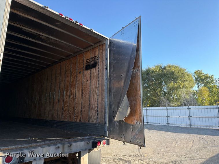 image for item YA5324 2004 Hyundai V12530152-AJS dry van trailer