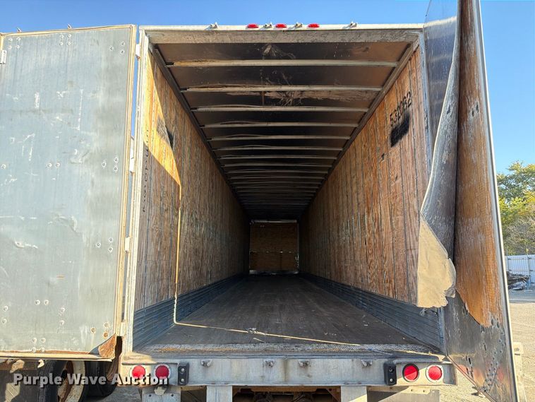image for item YA5324 2004 Hyundai V12530152-AJS dry van trailer
