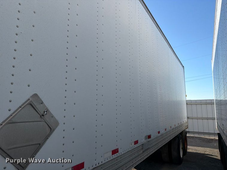 image for item YA5324 2004 Hyundai V12530152-AJS dry van trailer