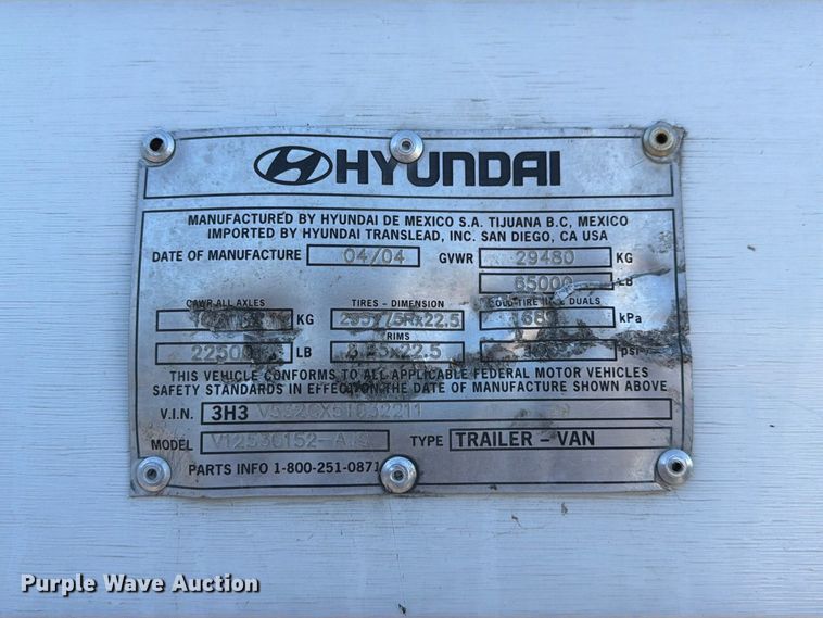 image for item YA5324 2004 Hyundai V12530152-AJS dry van trailer