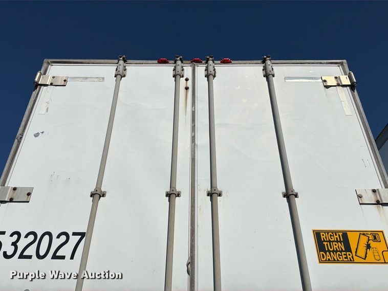 image for item YA5325 2004 Hyundai V12530152-AJS dry van trailer