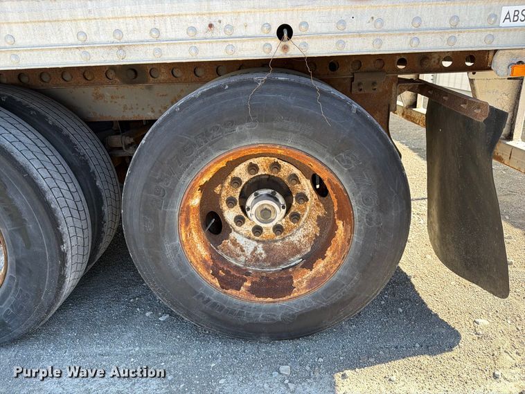 image for item YA5325 2004 Hyundai V12530152-AJS dry van trailer