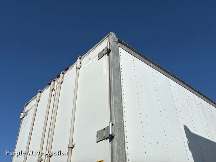 image for item YA5326 2004 Hyundai V12530152-AJS dry van trailer