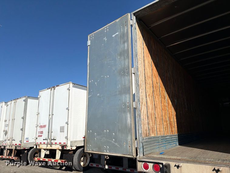 image for item YA5326 2004 Hyundai V12530152-AJS dry van trailer