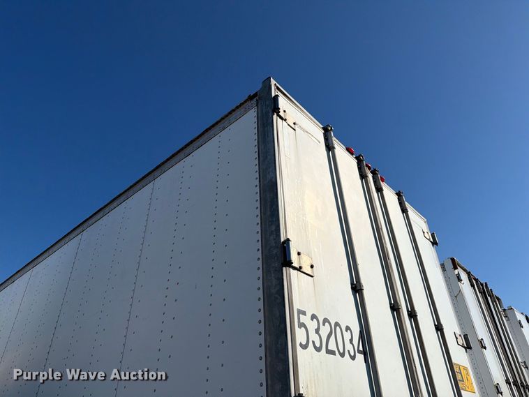 image for item YA5326 2004 Hyundai V12530152-AJS dry van trailer
