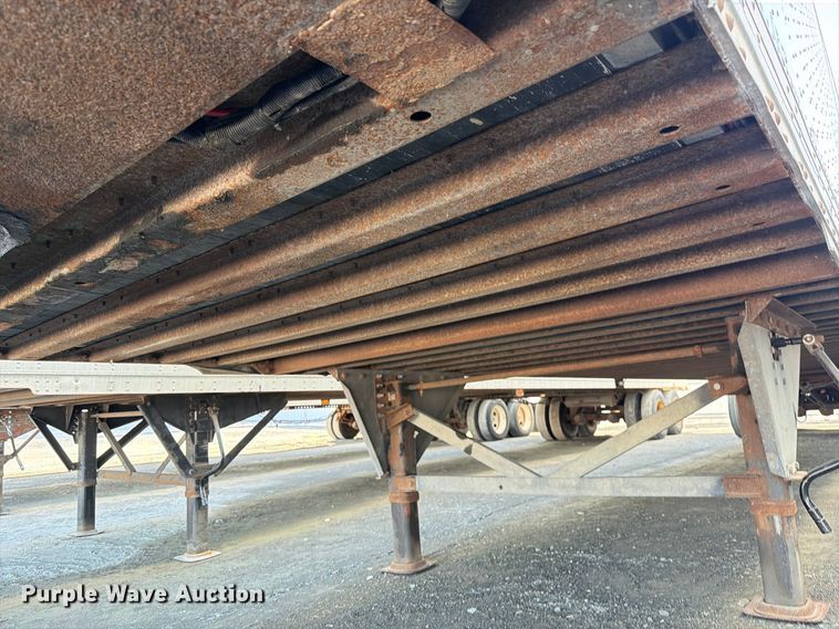 image for item YA5326 2004 Hyundai V12530152-AJS dry van trailer