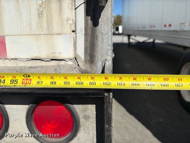 image for item YA5327 2004 Hyundai V12530152-AJS dry van trailer
