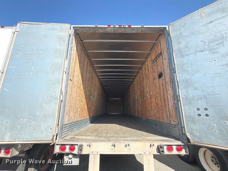 image for item YA5327 2004 Hyundai V12530152-AJS dry van trailer