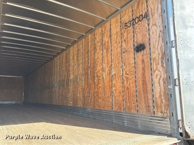 image for item YA5327 2004 Hyundai V12530152-AJS dry van trailer