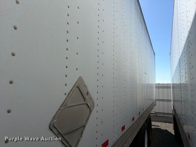 image for item YA5327 2004 Hyundai V12530152-AJS dry van trailer