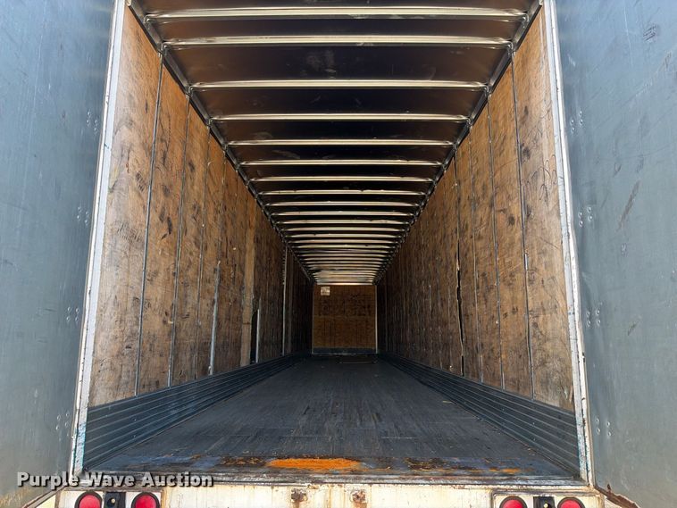 image for item YA5333 2007 Strick dry van trailer