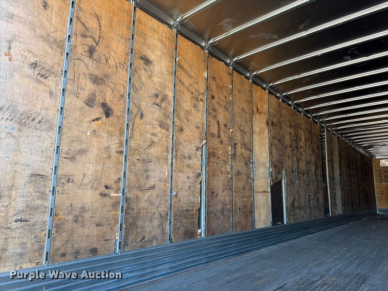 image for item YA5333 2007 Strick dry van trailer