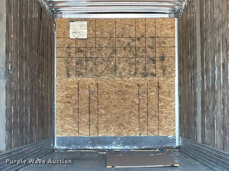 image for item YA5333 2007 Strick dry van trailer