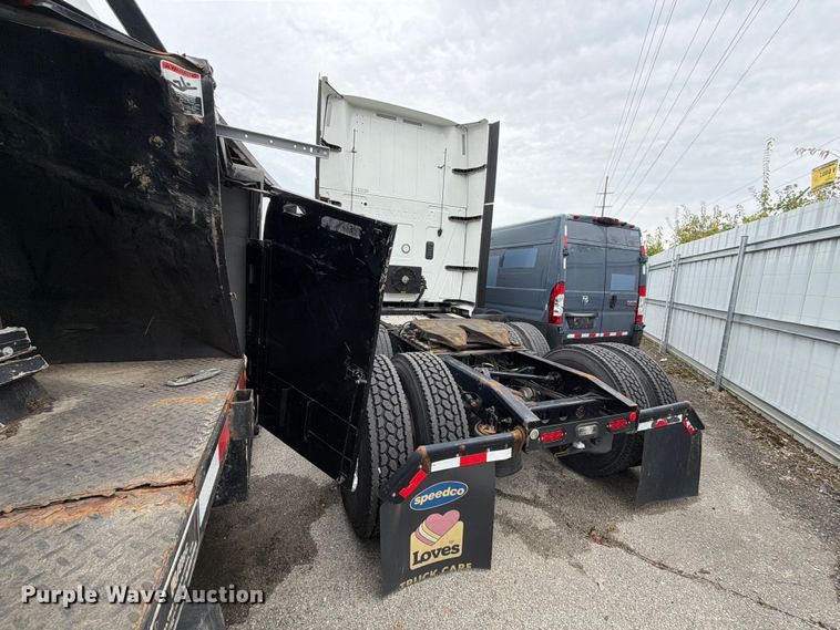 image for item YA5409 2023 International LT625 semi truck