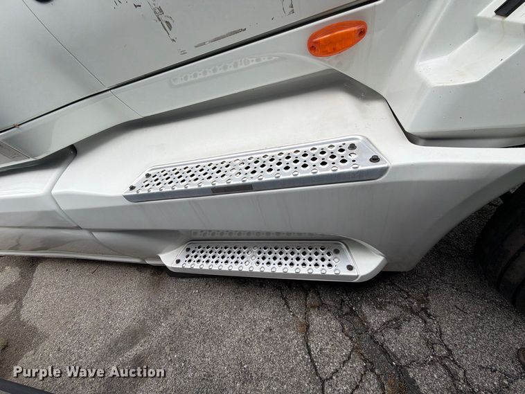 image for item YA5409 2023 International LT625 semi truck