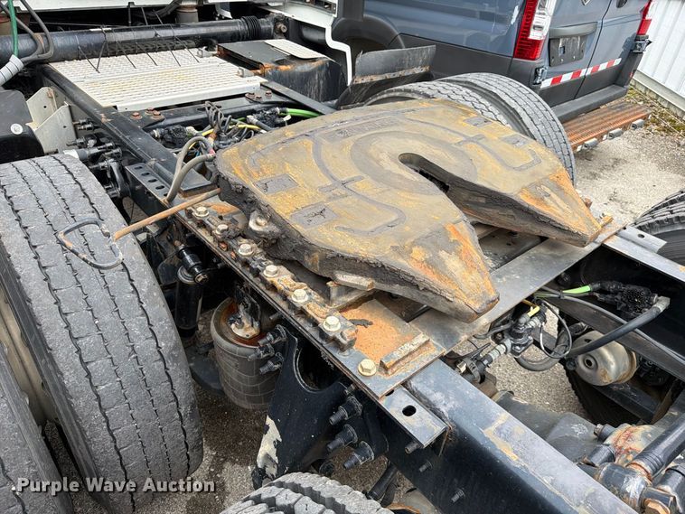 image for item YA5409 2023 International LT625 semi truck