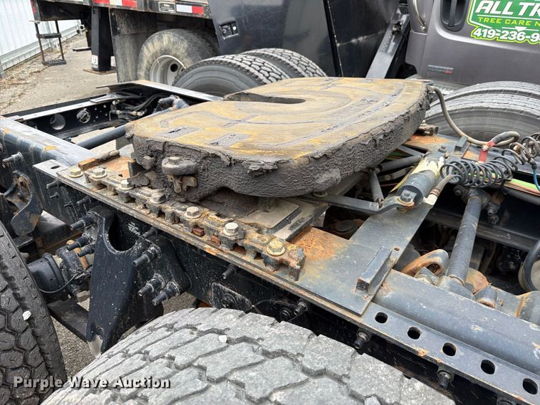 image for item YA5409 2023 International LT625 semi truck
