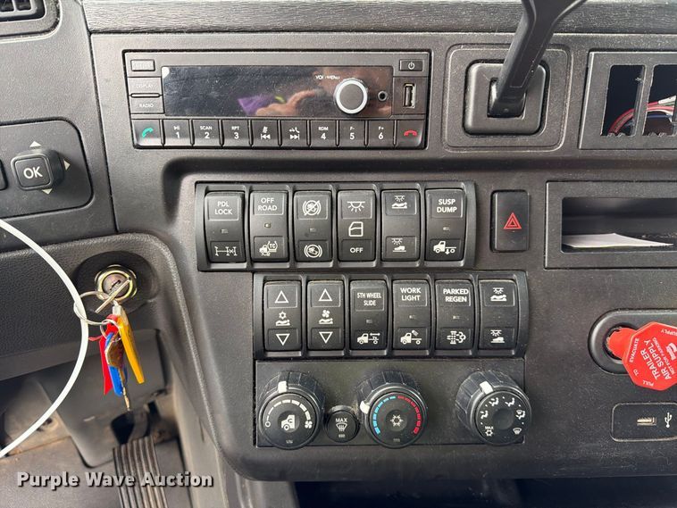image for item YA5409 2023 International LT625 semi truck