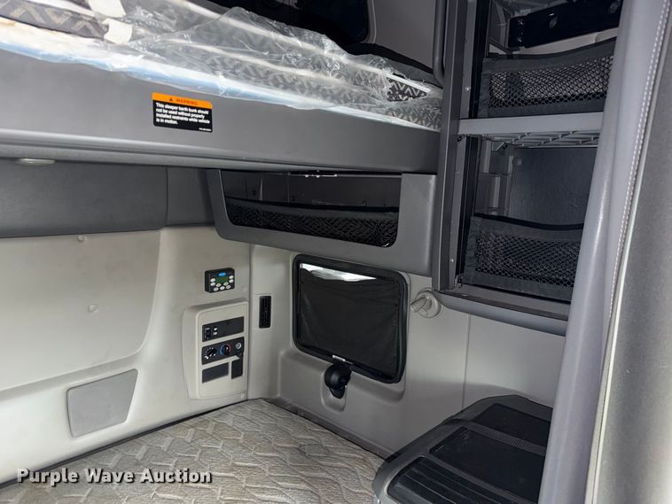 image for item YA5409 2023 International LT625 semi truck