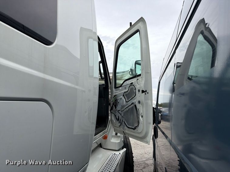 image for item YA5409 2023 International LT625 semi truck