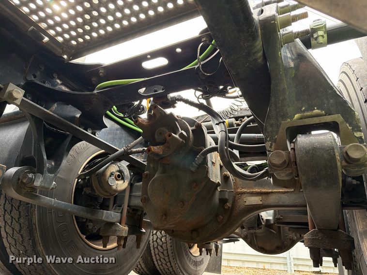 image for item YA5409 2023 International LT625 semi truck