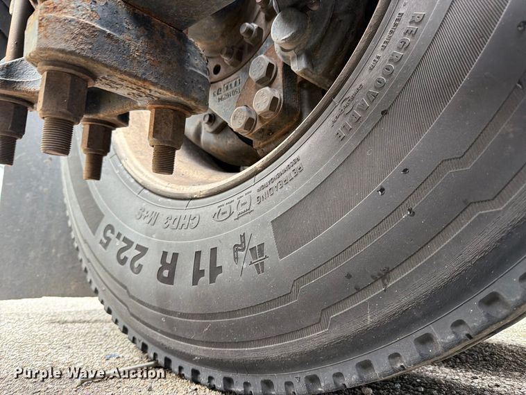 image for item YA5409 2023 International LT625 semi truck