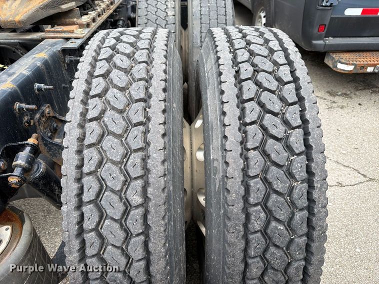 image for item YA5409 2023 International LT625 semi truck