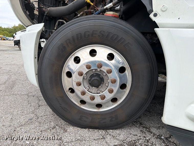 image for item YA5409 2023 International LT625 semi truck