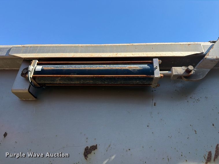 image for item YA5510 2020 Kenworth T880 dump truck