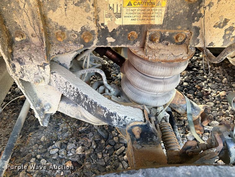 image for item YA5510 2020 Kenworth T880 dump truck