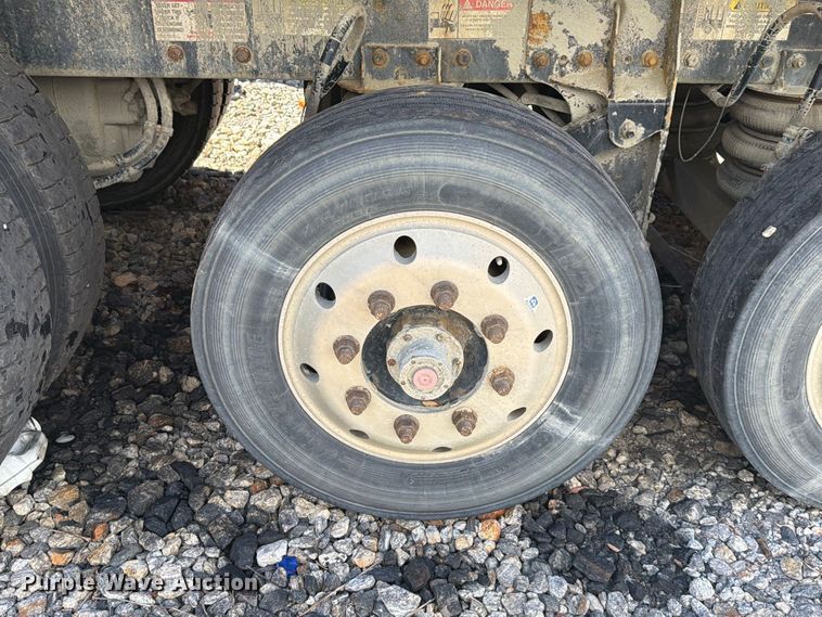 image for item YA5510 2020 Kenworth T880 dump truck