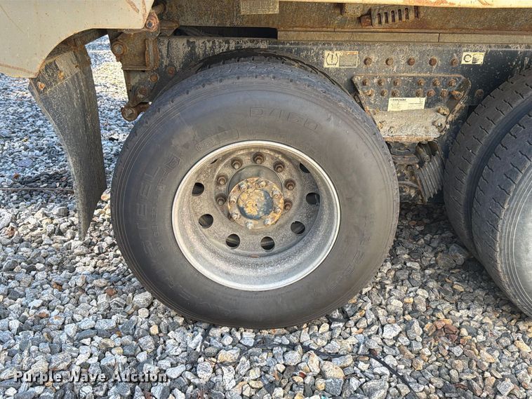 image for item YA5510 2020 Kenworth T880 dump truck
