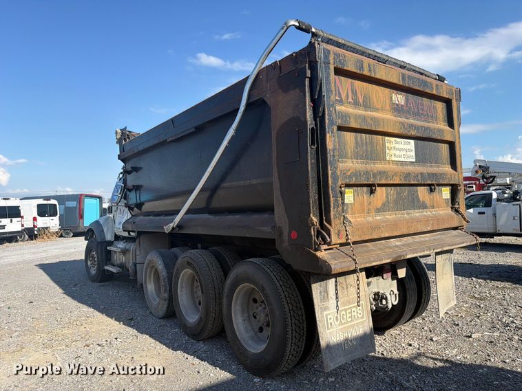 image for item YA5514 2015 Mack Granite dump truck