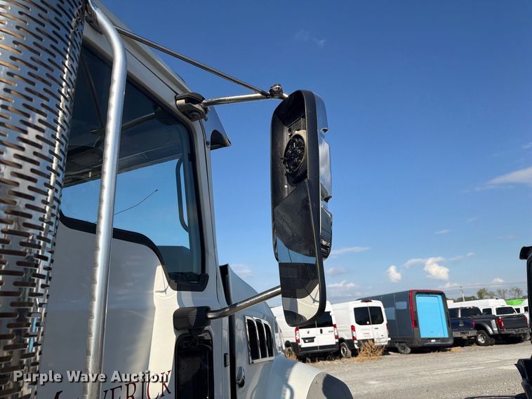 image for item YA5514 2015 Mack Granite dump truck
