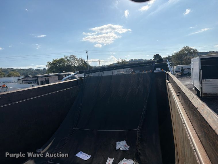 image for item YA5514 2015 Mack Granite dump truck