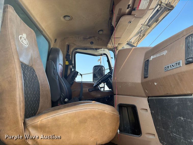 image for item YA5514 2015 Mack Granite dump truck