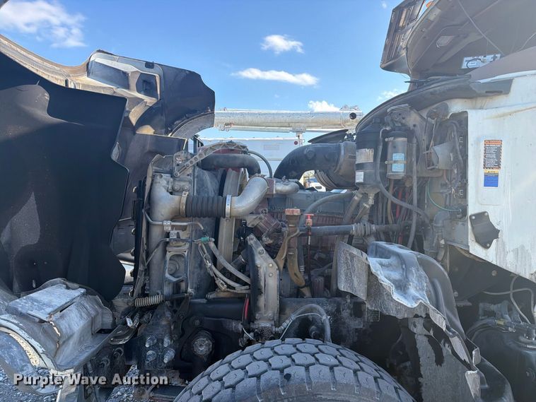 image for item YA5514 2015 Mack Granite dump truck