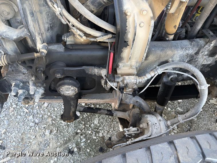image for item YA5514 2015 Mack Granite dump truck