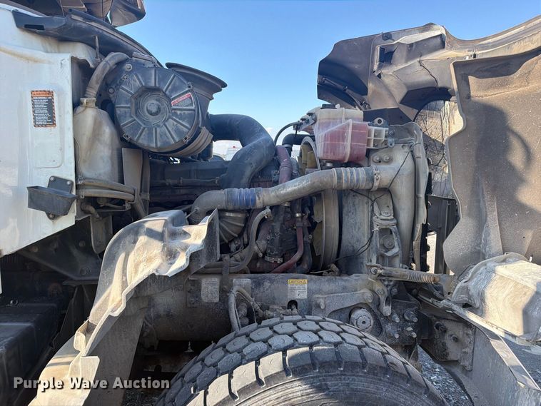 image for item YA5514 2015 Mack Granite dump truck