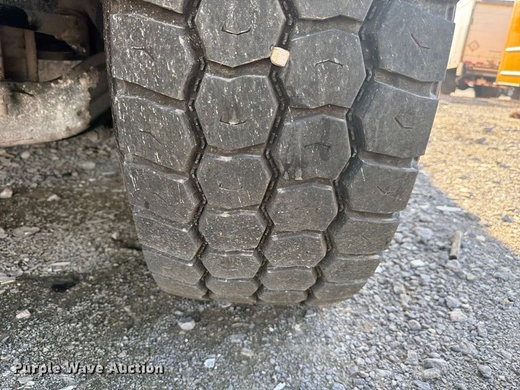 image for item YA5514 2015 Mack Granite dump truck
