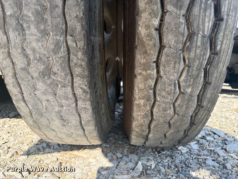 image for item YA5514 2015 Mack Granite dump truck