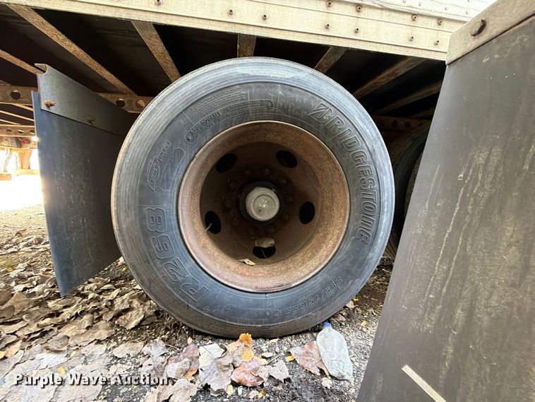 image for item YA5516 2005 Wabash DVCVHPC dry van trailer