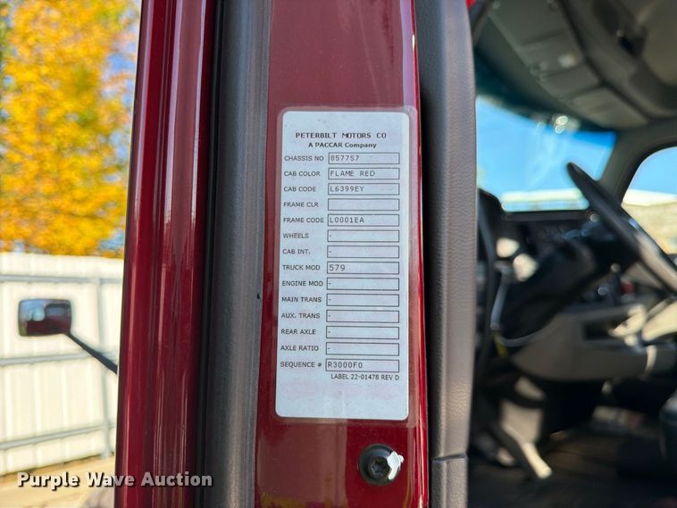 image for item YA5544 2023 Peterbilt 579 semi truck