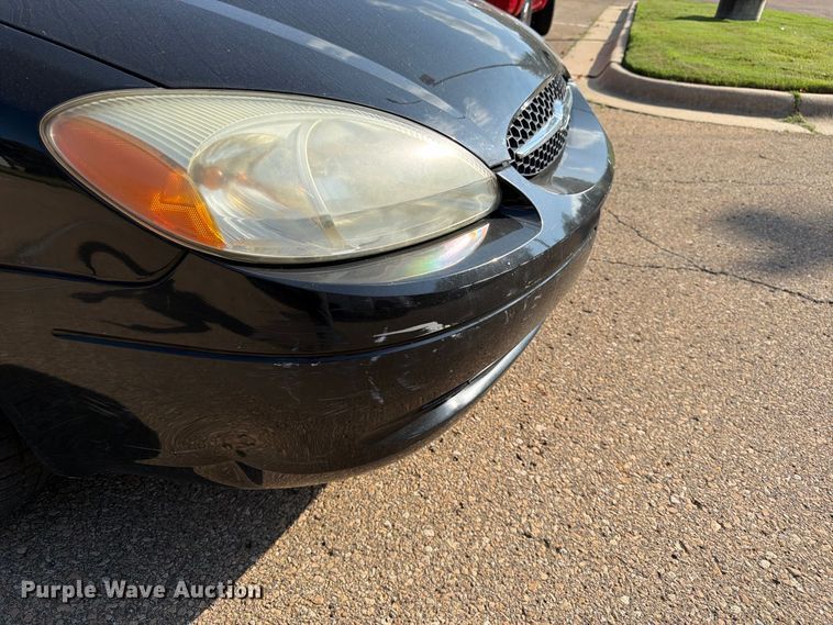 image for item DT3064 2003 Ford Taurus 