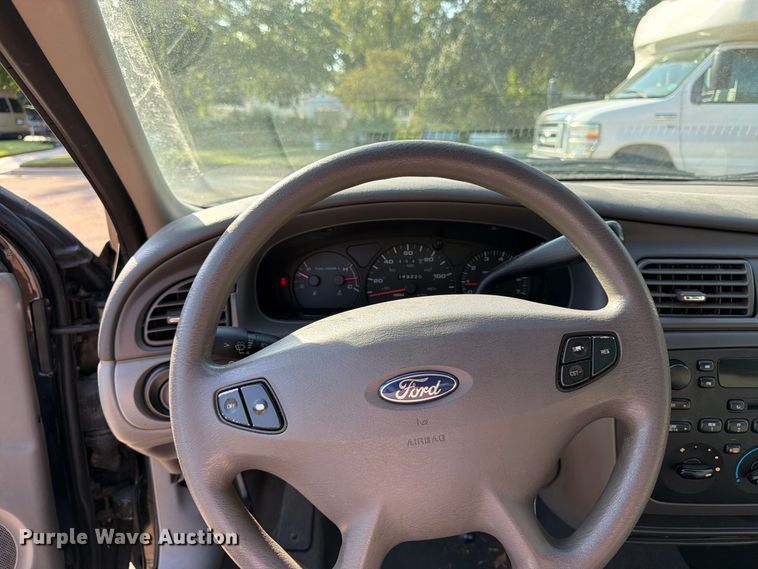 image for item DT3064 2003 Ford Taurus 
